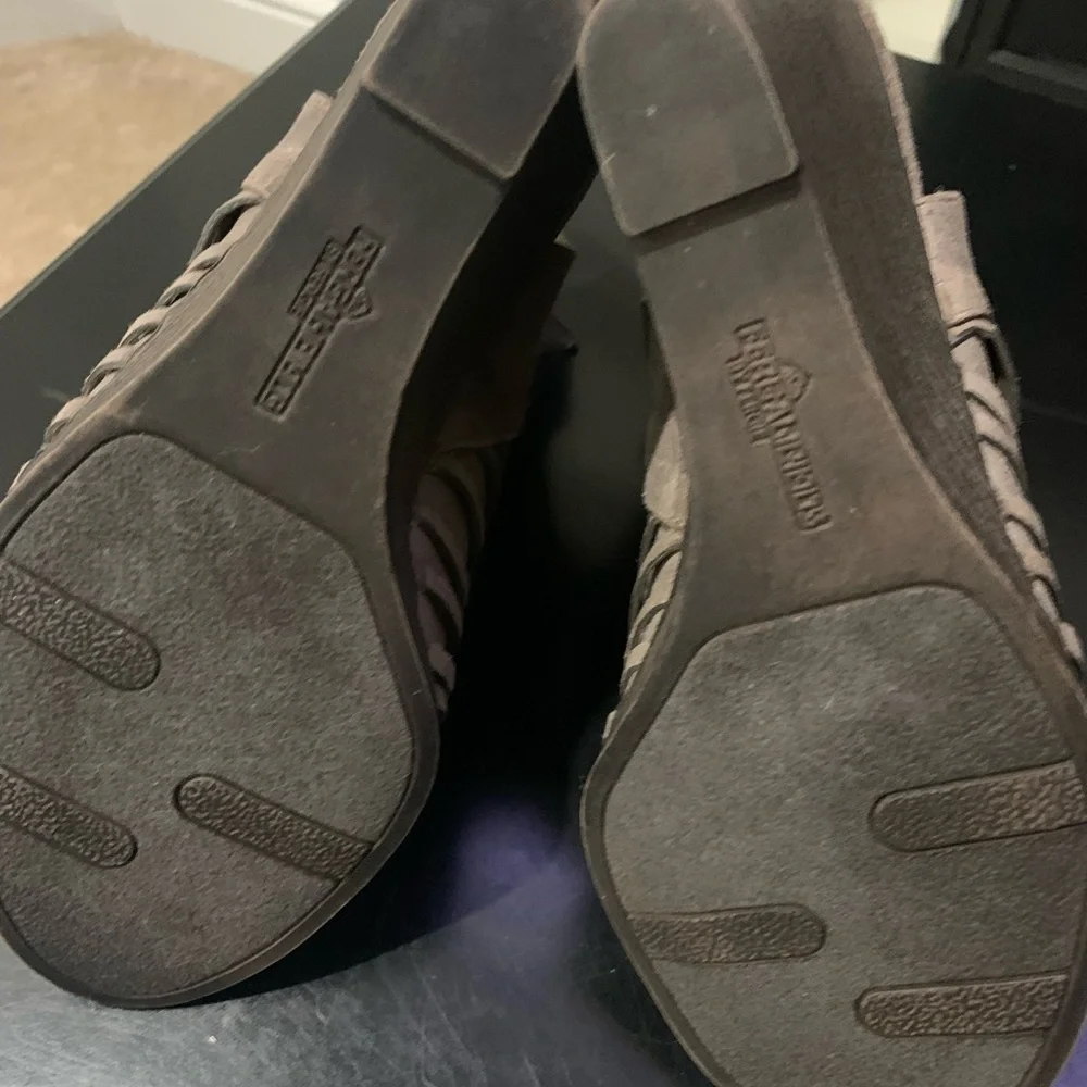 Tan wedges - Picture 4 of 5